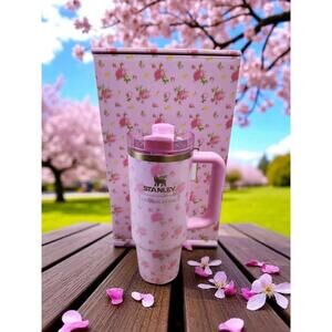 STANLEY 1913 X LOVE SHACK FANCY QUENCHER H2.0 FLOWSTATE TUMBLER 30OZ BRAND NEW🌸